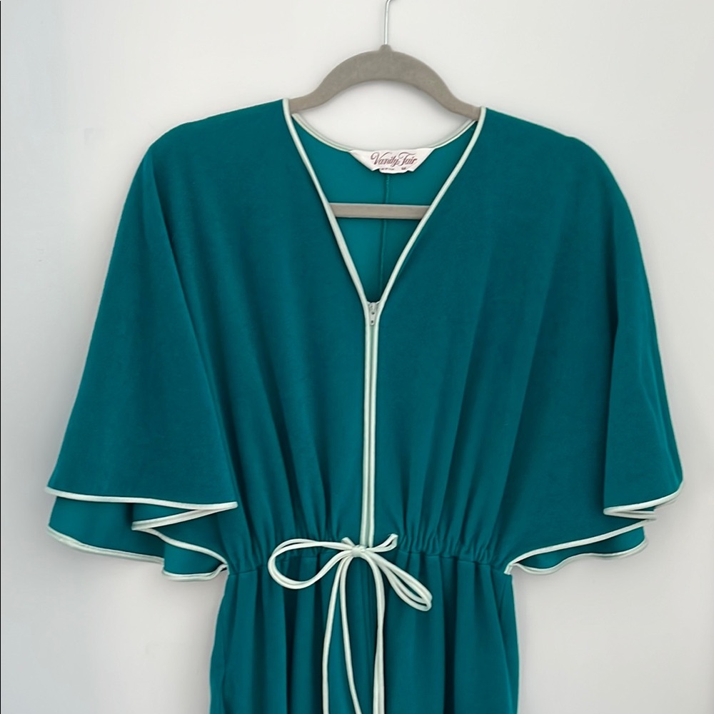 Vintage Vanity Fair Capelet Robe